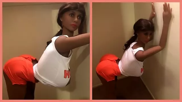 Hooters Girl Anal (Sex Doll)