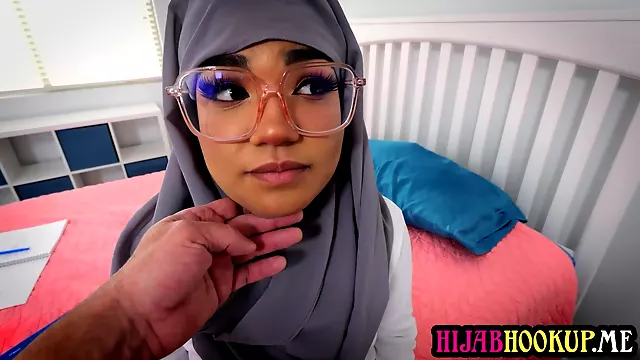 Ado 18, Arabe, Arabe Hijabe, Porno Arab Hijab Muslim 3Gp, Gros Seins Exterieur, Fellation Ado