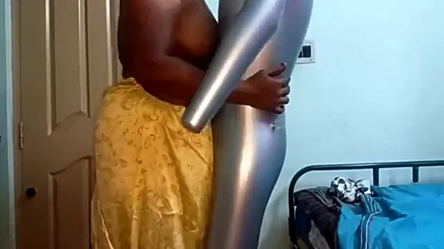 Lucky Dolly Plays With Indian Bbw