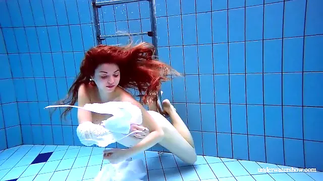 Relaxing underwater show with hot girls