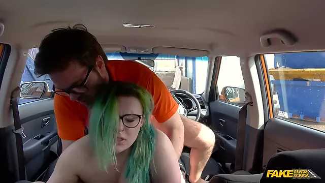 Green-haired fat bitch fucks Ryan Ryder in the car