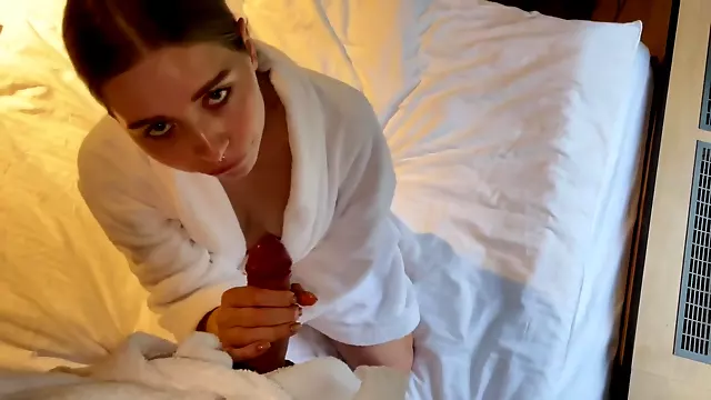 At The Hotel. I Got Of Cum In My Face With Morning Sex