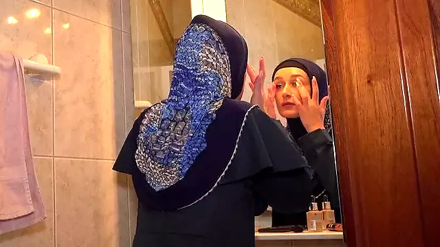 Amatur Big Tits, Hijab Amatir, Sex Payudara Besar, Sepong, Kontol Remaja, Kontol Gak Susah Masuk