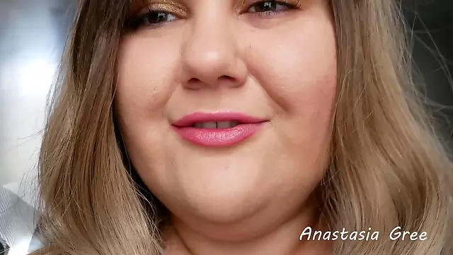 Anastasia Gree, the BBW beauty, gets her plump lips explored and licked passionately