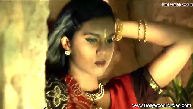 Filmy fantasy, hot indian babes in bus, indian hd