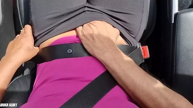 I Let the Driver Touch My SWEATY PUSSY while DRIVING Me Home from the GYM - He Made Me CUM