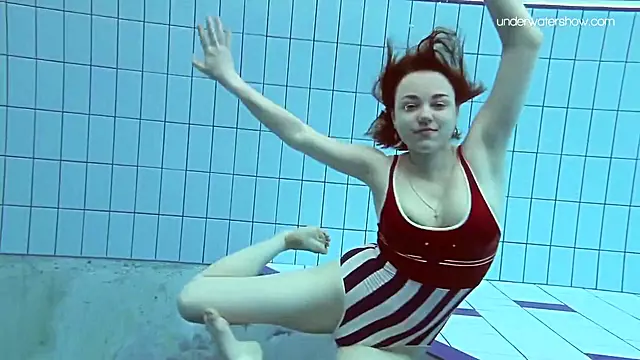 Poleshuk Lada Second Underwater Sexy Video
