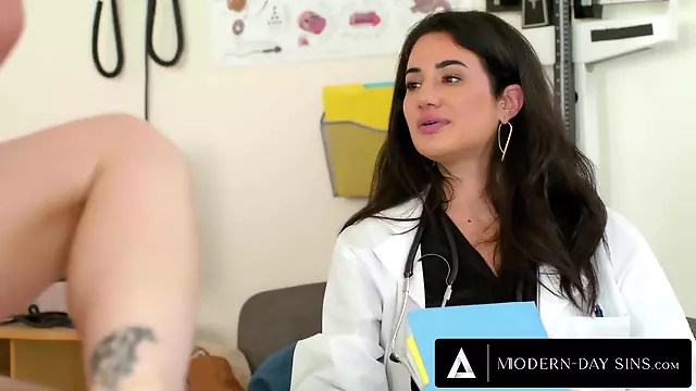 MODERN-DAY SINS - Caring Doctor Teaches Virgin Couple How To Fuck and Embrace Vanessa Vega Orgasms