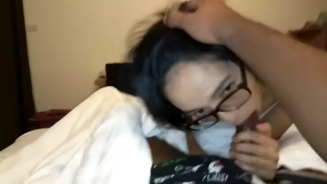 POV - Cute Japanese Blowjob in the hotel