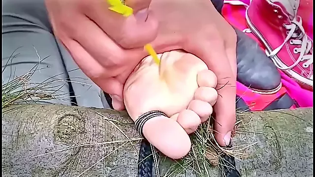 Tickling bondage, foot tickling, japan heroine tickle