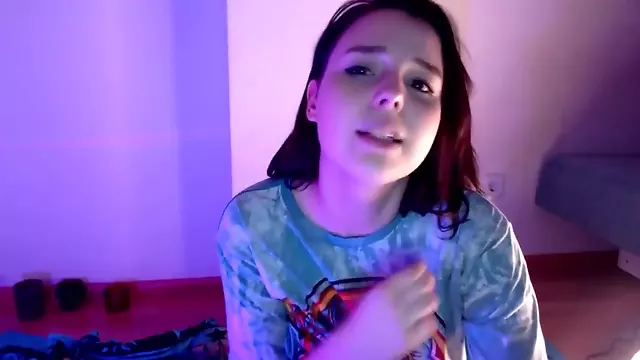 Cute teen flashing boobs on webcam