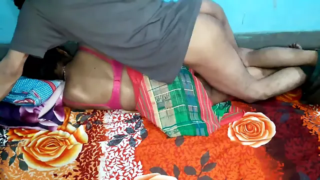 देसी बंगाली, भाभी साड़ी, सौतेली माँ, देसी यंग, पकडे उतार, म बेटे की चुदाई, किशोरी लडकी सेकस विडियो फकत डाऊनलोड